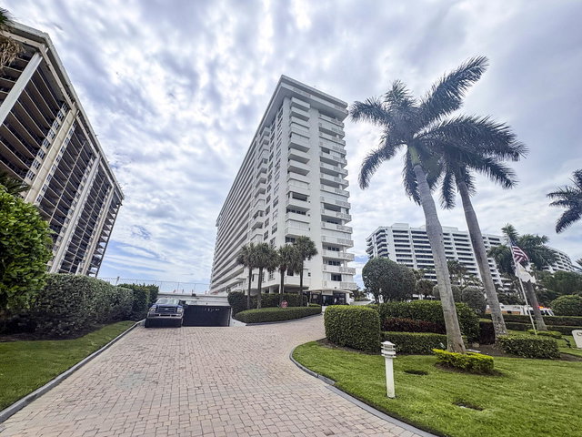 Cloister Beach Towers  photo 3